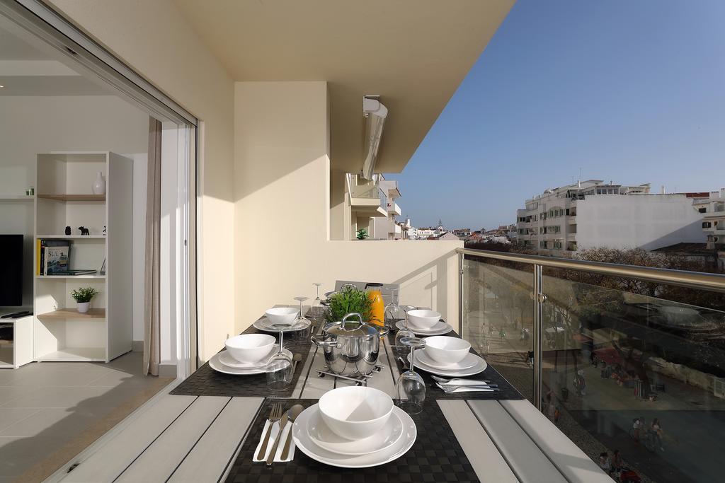 Original 3 Bedroom Downtown Albufeira Eksteriør billede