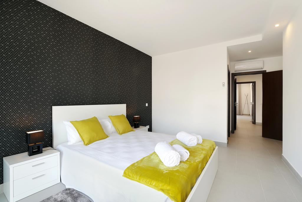 Original 3 Bedroom Downtown Albufeira Eksteriør billede