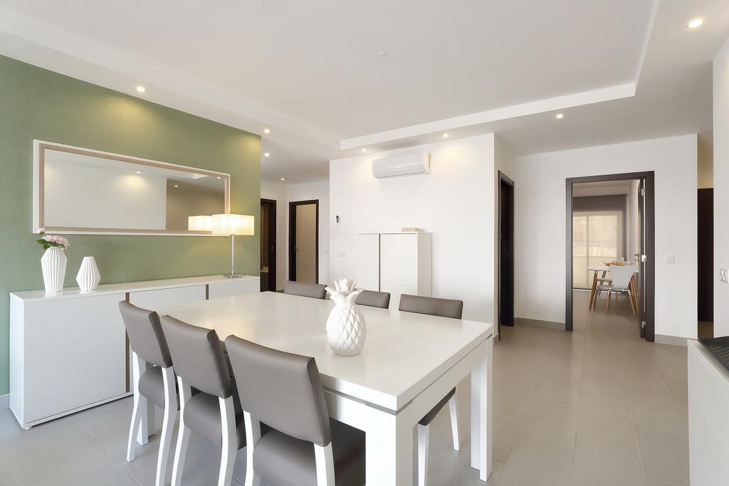 Original 3 Bedroom Downtown Albufeira Eksteriør billede